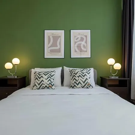 Apartamento High-ceiling Three-bedroom Istambul