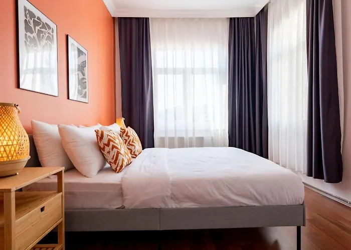 Apartamento High-ceiling Three-bedroom *