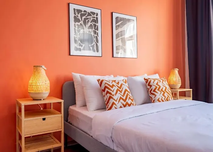 High-ceiling Three-bedroom * Istambul